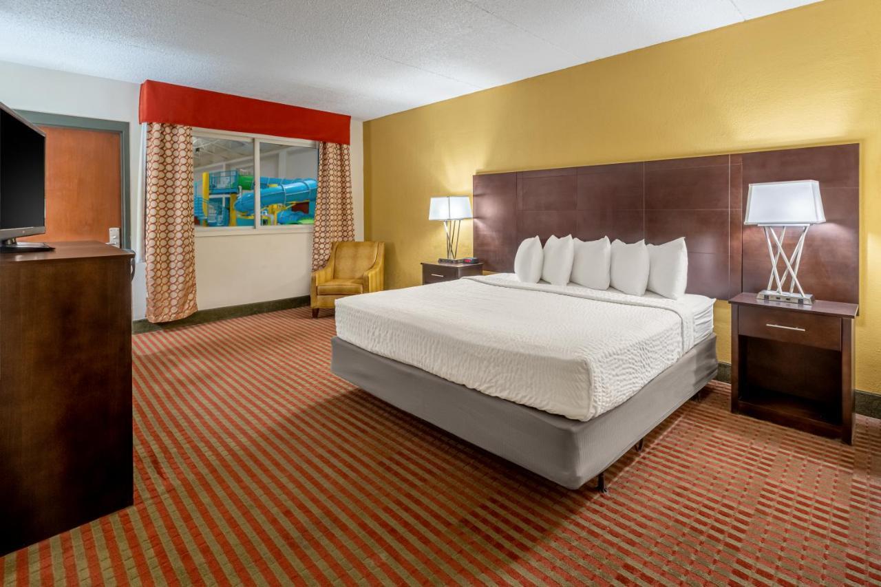 Grand Williston Hotel And Conference Center Екстериор снимка